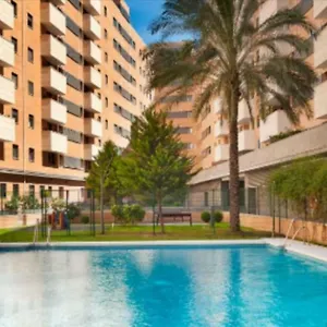 Keywise Perfect Location Next To Maria Zambrano Station, , ,pool And Free Parking Apartamento Málaga